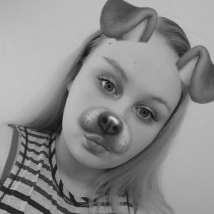 Meet your Posher, Makeup